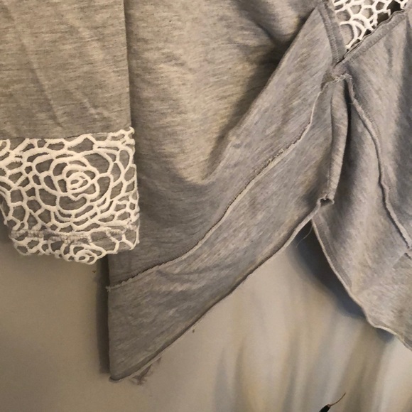 Open Back Cardigan - Picture 2 of 3